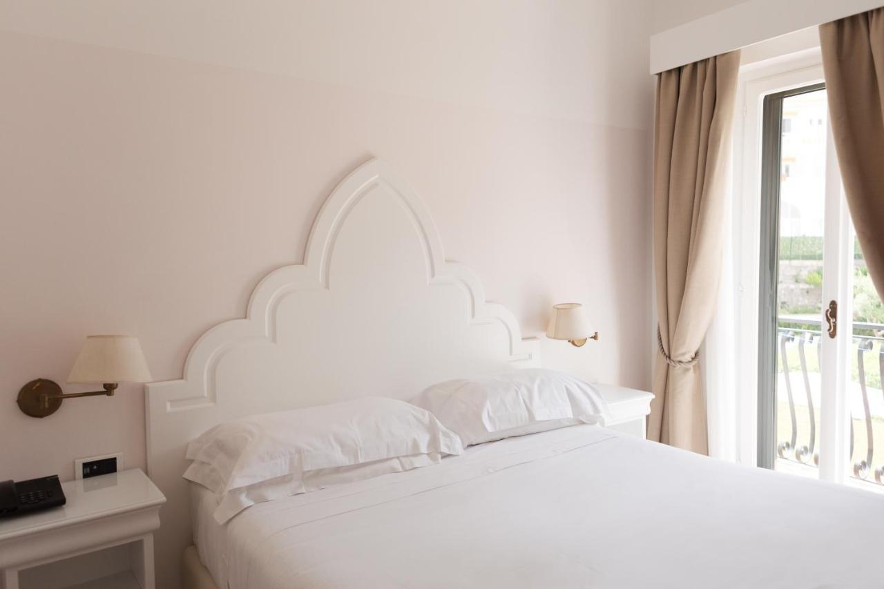 Grand Hotel Santa Domitilla Ponza Esterno foto