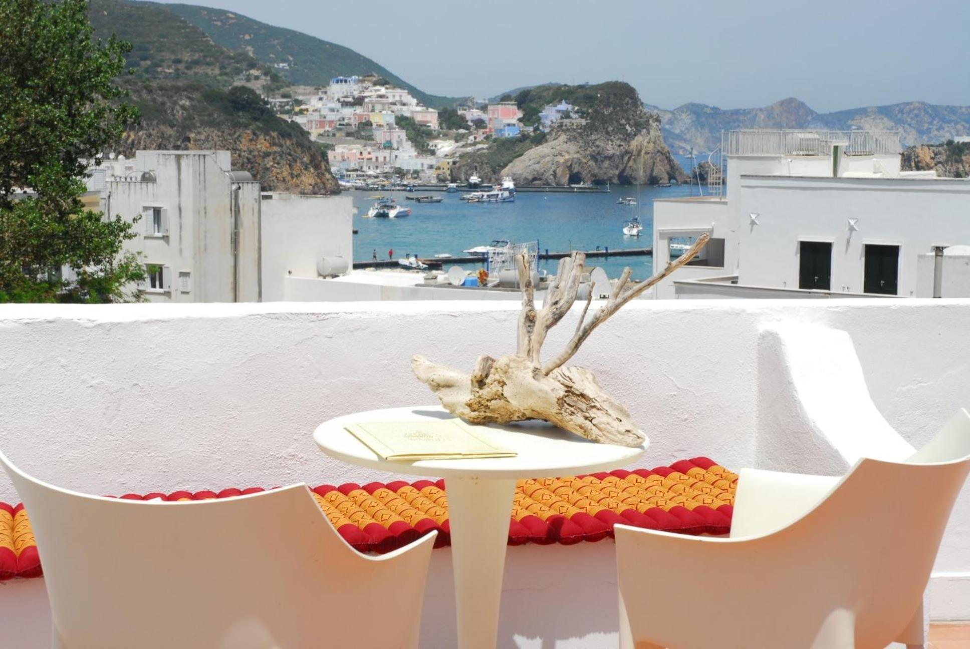 Grand Hotel Santa Domitilla Ponza Esterno foto